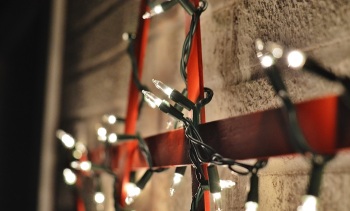 How to Make a Lighted Christmas Star - Redeem Your Ground | RYGblog.com