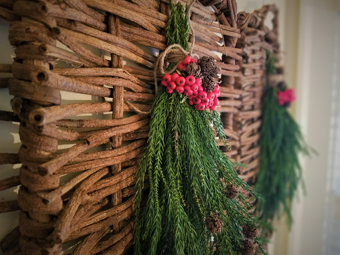 DIY Holiday Decor Using Evergreen Cuttings | Redeem Your Ground - RYGblog.com