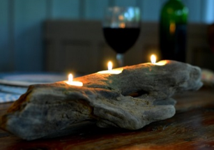 How to Make a Driftwood Candle Holder - Redeem Your Ground | RYGblog.com